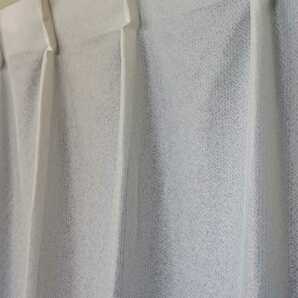 新品 防炎エコミラーレースカーテン １００X１７６cm ２枚組 遮熱 断熱 無地の画像3