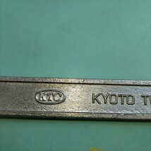 KTC 両口 スパナ 23mm x 26mm 日本製 全長27cm Made in Japan 工具 DIY NICKEL CHROME VANADIUM ②_画像3