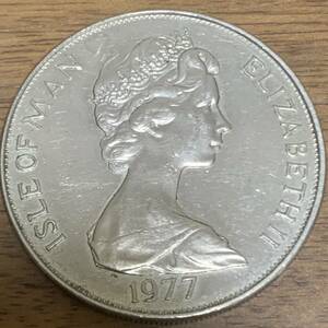 大型コイン イギリス エリザベスⅡ世 即位25周年 祝典 女王 プルーフ 記念 マン島 1クラウン 美品 こ44