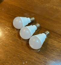 アイリスオーヤマ　LED電球 E17 3個　電球色　調光器対応 密閉器具対応　LDA5L-G-E17/W/D-4V1_画像2