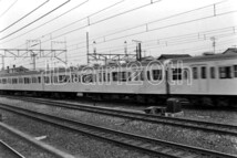 R0038-5【古い 鉄道 白黒 モノクロネガ】35mm 6コマ◇昭和39年 ※鉄道 駅 電車 汽車 蒸気機関車_画像3