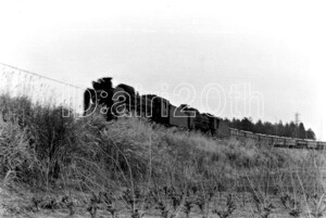 R0063-1【古い 鉄道 白黒 モノクロネガ】35mm 6コマ◇昭和44年 蒸気機関車 八高線金子坂附近 ※鉄道 駅 電車 汽車