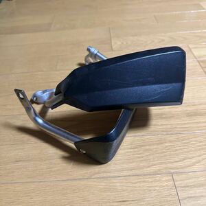 BMW F650GS用純正ナックルガード　ブラケット付ジャンク