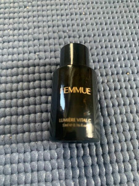 FEMMUE ルミエール　ヴァイタルC 5ml クリア肌　導入美容液