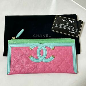 美品　CHANEL CCフィリグリー キャビアスキン　マルチポーチ　長財布