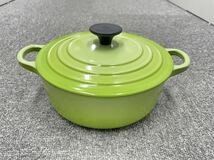 LE CREUSET ル・クルーゼ　ココット・ロンド　両手鍋　円形型　グリーン　18cm_画像2