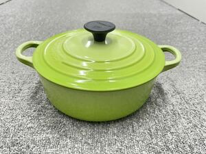 LE CREUSET ル・クルーゼ　ココット・ロンド　両手鍋　円形型　グリーン　18cm