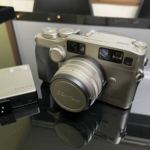 美品 CONTAX コンタックス G2 フィルムカメラ Carl Zeiss Planar 2/45 T＊ フラッシュ付属 TLA140 動作問題無しの画像1