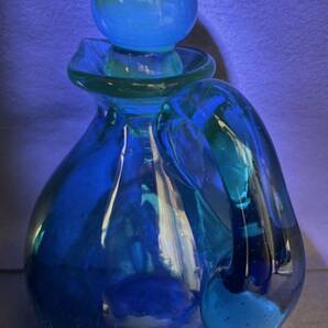 ウランガラス 水差し ガラス製 ガラス工芸 レトロ ティーポット ウラン 吹きガラス 藍色ガラス 倉敷ガラスの画像6