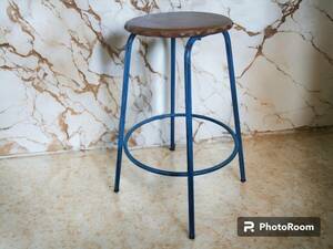 Art hand Auction High stool, chair, flower stand, shabby, blue-gray, industrial interior, masculine interior, Handmade items, furniture, Chair, Chair, chair