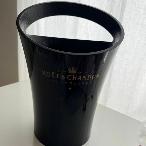 Mot&CHANDONクーラー