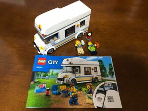 LEGO CITY レゴ シティ 60283 ホリデーキャンピングカー