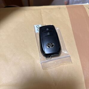 未使用保管品☆送料無料☆トヨタ純正スマートキー ヤリスMXPA10 ヤリスクロス 2ボタンスマートキー 007-AH0180 基盤231451-2561 10
