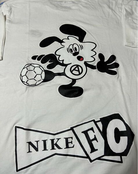 VERDY x NIKE FC By You カスタム Tシャツ XLサイズ ナイキ Vick Girls Don't Cry 白