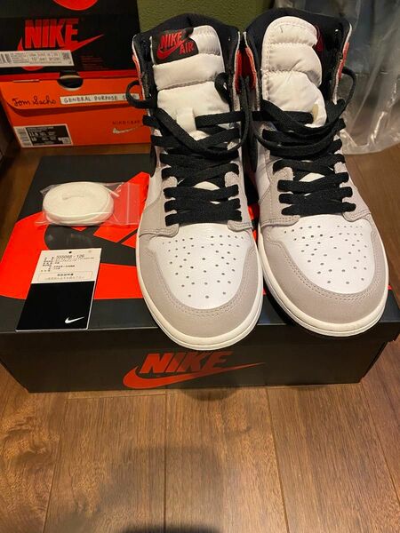 Nike Air Jordan 1 High OG "White/Black/Light Smoke Grey" 28.5