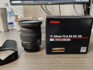 シグマ　17-50mm F2.8 EX DC OS HSM [ニコン用]