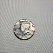 アメリカ合衆国 1971年ハーフダラー　ケネディ イーグル リバティ 銀貨 古銭 アンティーク アメリカ　1円スタート！！_画像1