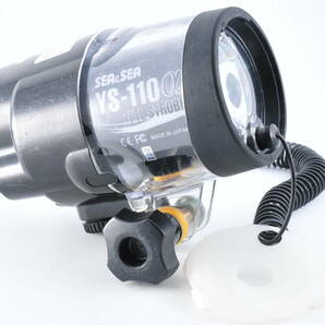 ★人気品★ SEA&SEA 水中ストロボ YS-110α TTL STROBE#229.600の画像2