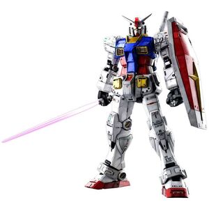 PG UNLEASHED 機動戦士ガンダム RX-78-2 ガンダム 1/60スケール 色分け済みプラモデル