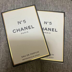 CHANEL シャネル