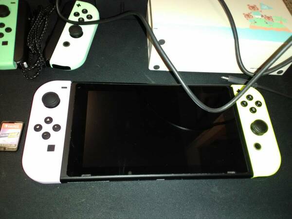 中古　Nintendo switch　ニンテンドースイッチ 本体　動作確認済み　初期化済み　おまけ+