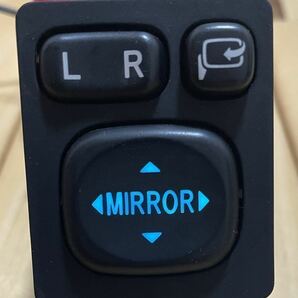 トヨタ ドアミラー スイッチ SW LED 打ち替え済み レインボー RGBの画像3