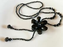 上品 花柄 ビーズ ネックレス ロング 黒 ブラック フェミニン アンティーク ペンダント black beads flower necklace pendant accessory G_画像6