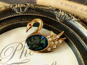 ゴールドカラー シェル 白鳥 ブローチ アンティーク ヴィンテージ アクセサリー goldcolor antique swan brooch vintage accessory G