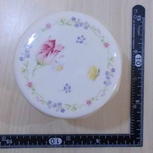 Noritake/ノリタケ ティーコレクション 陶器製キャニスター ベージュ アイボリー 直径:約10cm 高さ:約12.5cmの画像4