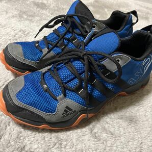 adidas 登山靴　25㎝