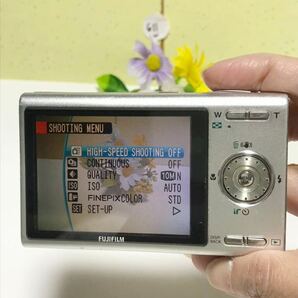 FUJIFILM 富士フイルム FINEPIX Z250FD コンパクトデジタルカメラ 5xWIDE 動作確認済み の画像2