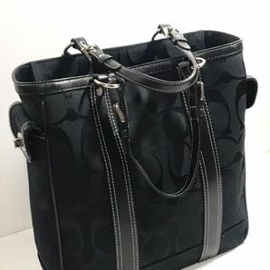 （#ーs6) ◆ 新品同様 ◆ COACH コーチ シグネチャー トートバッグ ブラック レザー キャンバス A4 収納 可能の画像3