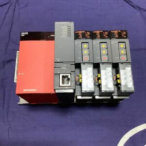 三菱電機 MITSUBISHI Q61P Q03UDECPU QJ61BT11N シーケンサ CPU UNIT 中古品