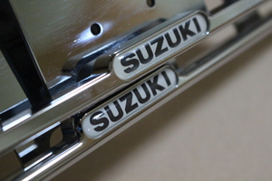  чистка settled #SUZUKI Suzuki оригинальный OP# серебряный металлизированный рамка для номера # Hustler * Solio * Cross Be * Swift * Spacia * Every и т.п. #2 листов 