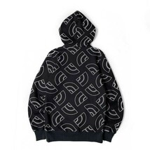 1円～!売切!【正規新品】THE NORTH FACE◆ALL OVER PRINT HOODIE パーカー US限定 裏起毛 ハーフドームロゴ 男女兼用(S)黒 総柄 181130-35_画像6