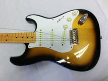 エレキギター FENDER フェンダー　STRATOCASTER ストラトキャスター _画像2