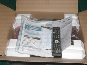 DX Broadtec BD Recorder DXBS1000 Почти новое руководство по дистанционному управлению с внешней коробкой с внешней коробкой DX Антенна 1 ТБ, оборудованное DVD Blu -Ray