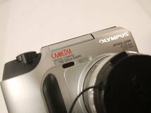 217 OLYMPUS CAMEDIA C-700 UltraZoom AF ZOOM 5.9-59mm 1:2.8-3.8 オリンパス デジタルカメラ 電池式デジカメ_画像9
