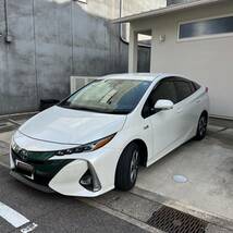 TOYOTA プリウス PHEV Aパッケージ 車検R６年７月２７日まで　パール　フルノーマル_画像1