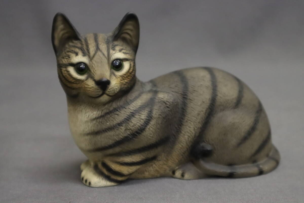 ベア様専用!HK・ドマン陶器製・大きなキジトラ猫 ベア様専用!HK・ドマン陶器製・大きなキジトラ猫