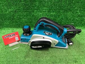 【中古品】makita(マキタ) 82㎜電気カンナ KP0800A / ITX1AWLLGRCC