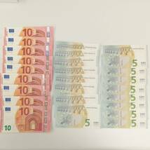 #1868【10ユーロ9枚　5ユーロ16枚　合計170ユーロ】外国紙幣　札　_画像1