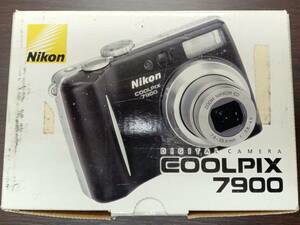 #2615【ニコン　デジカメ　COOLPIX7900　動作確認済　中古】