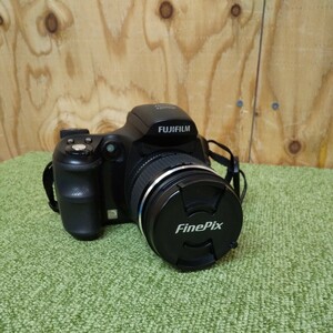 FinePix S6000fd