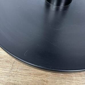 [325] オカムラ Alt Piazza アルトピッツァ カフェテーブル 丸テーブル グレー系×ブラック Φ450×H720 ①の画像9