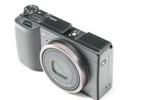 ★新品同様 ショット数57回★RICOH GR IIIx 元箱 バッテリ 充電器 取説 SDカード 保証書付_画像4