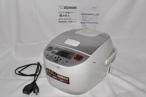 マイコン炊飯ジャー　極め炊き　ZOJIRUSHI　NL-BA05型　2016年購入