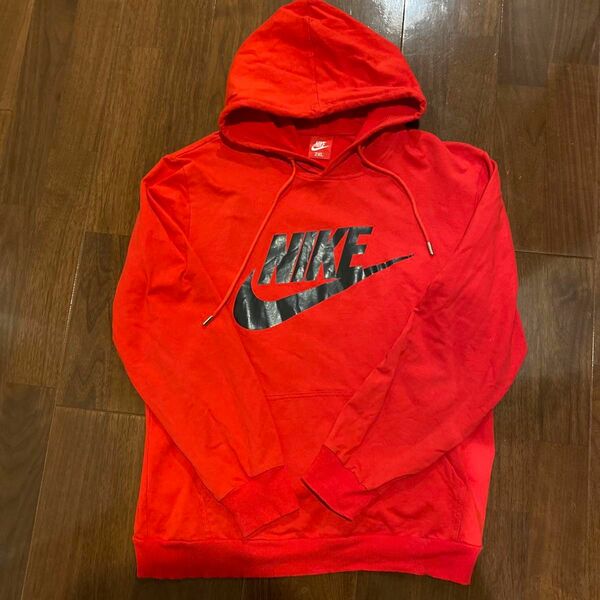 Nike パーカー　色:レッド　サイズ:2XL 子供　キッズ　洋服　人気　男性　女性　日用品　便利　