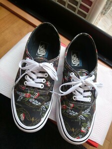 VANS ボタニカル柄 × ギター authentic 軽量 スニーカー 25.5 7.5