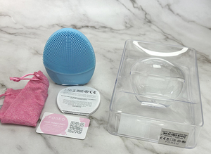 FOREO フォレオ LUNA3 電動洗顔ブラシ 超美品 UCBケーブル欠品